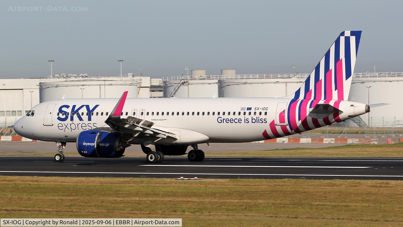SX-IOG, 2020 Airbus A320-251 Neo C/N 10083, at ebbr