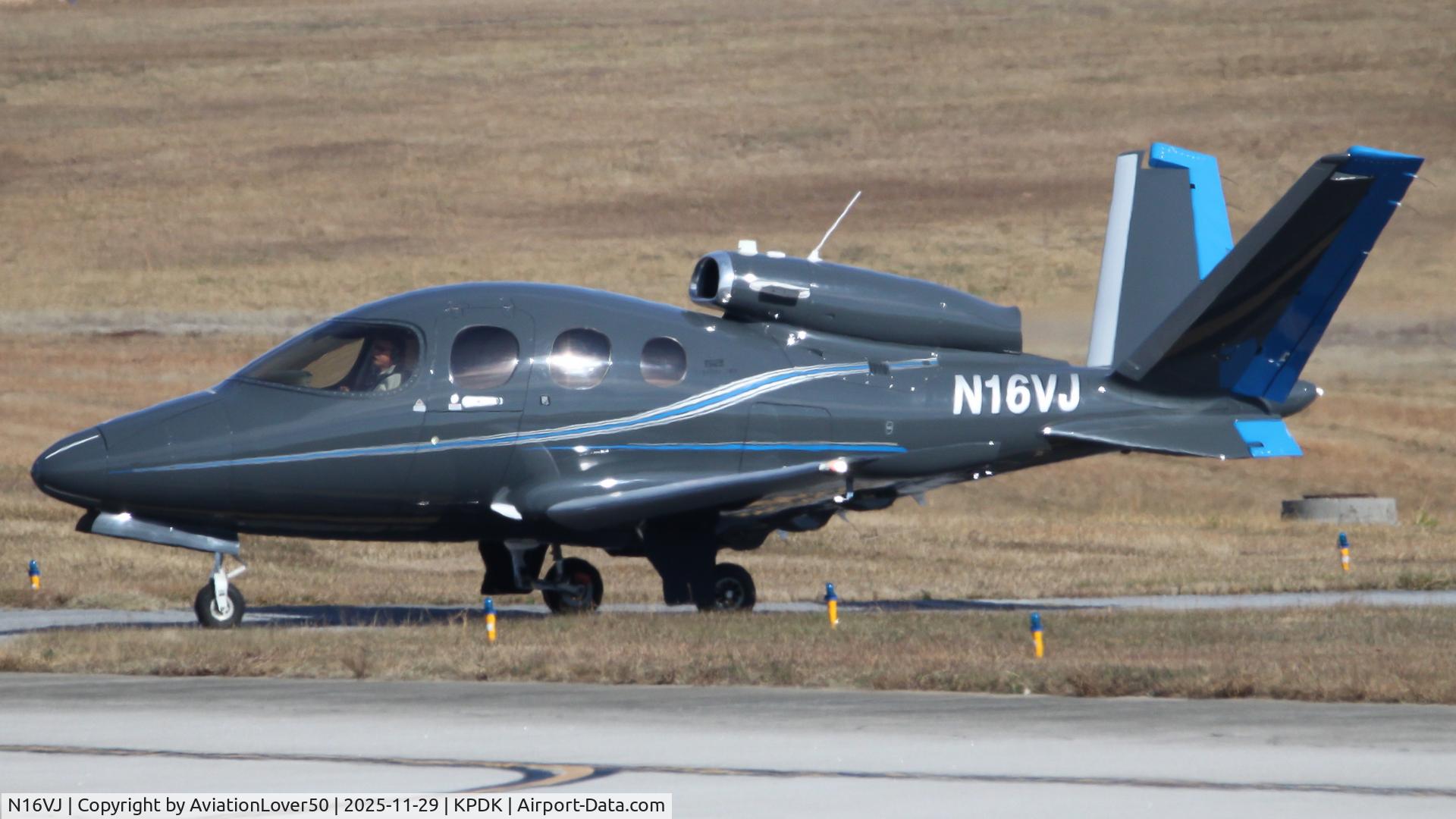 N16VJ, 2020 Cirrus SF50 C/N 0232, VeriJet SF50
