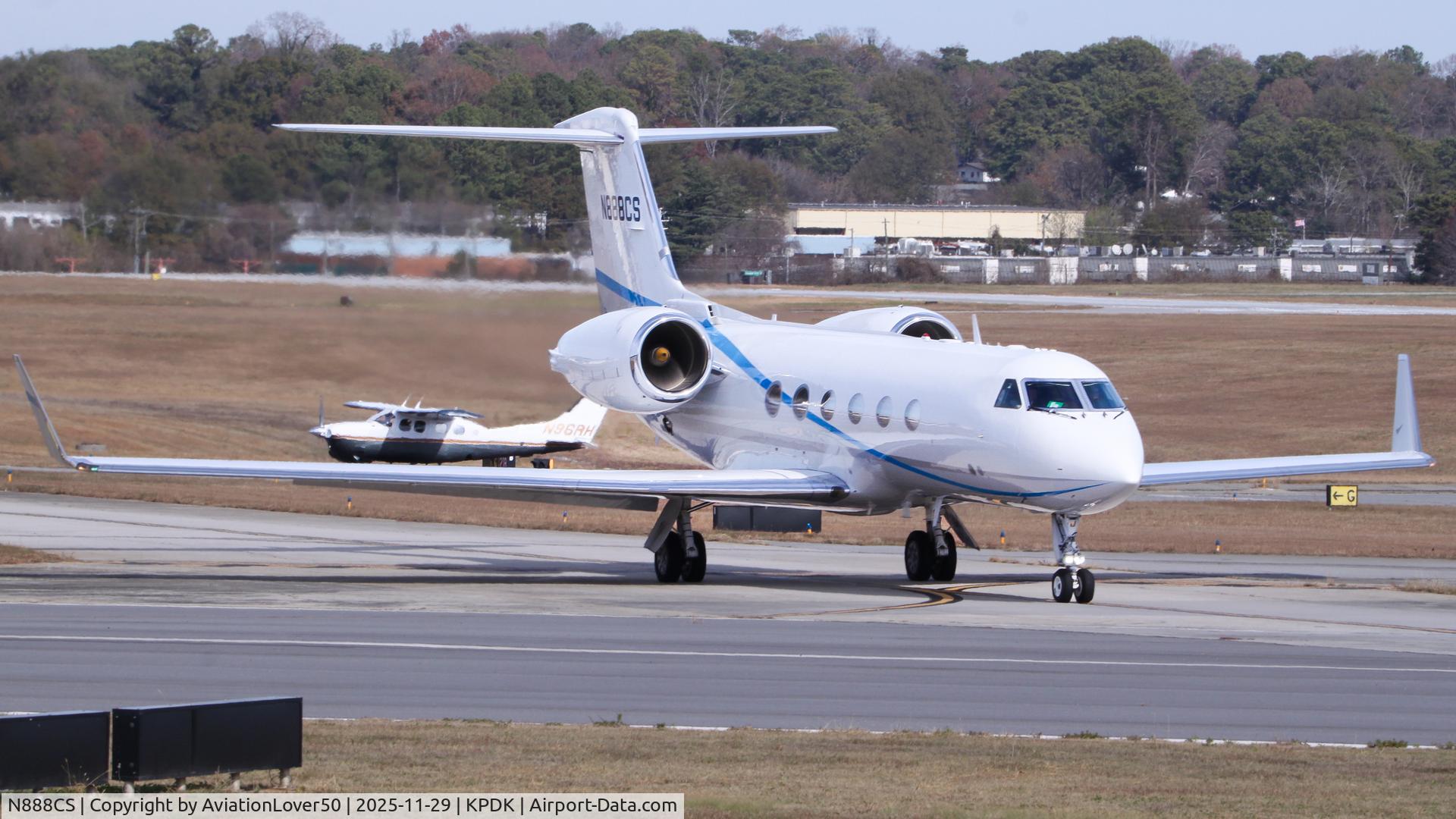 N888CS, 2001 Gulfstream Aerospace G-IV C/N 1469, Worldwide Jet Charter G-IV