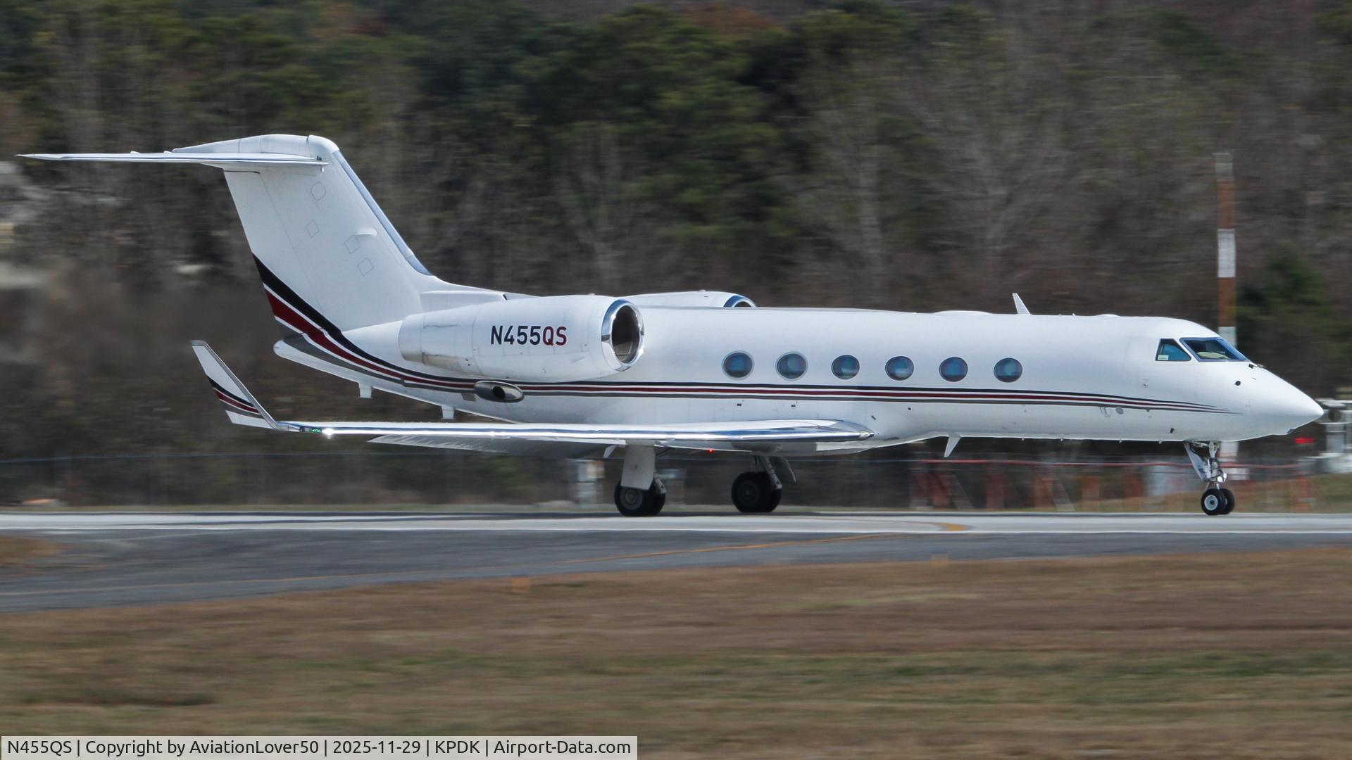 N455QS, 2007 Gulfstream Aerospace GIV-X (G450) C/N 4074, NetJets G450