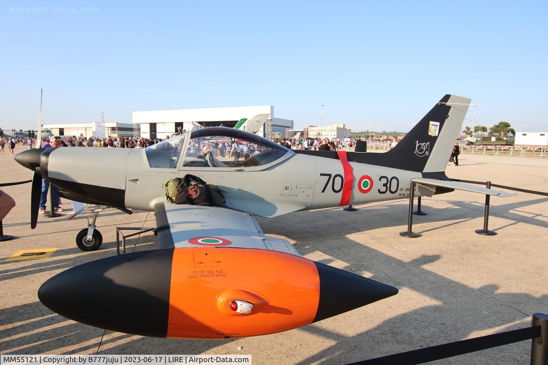MM55121, SIAI-Marchetti SF-260EA C/N 6988/2083/EA024, at LIRE