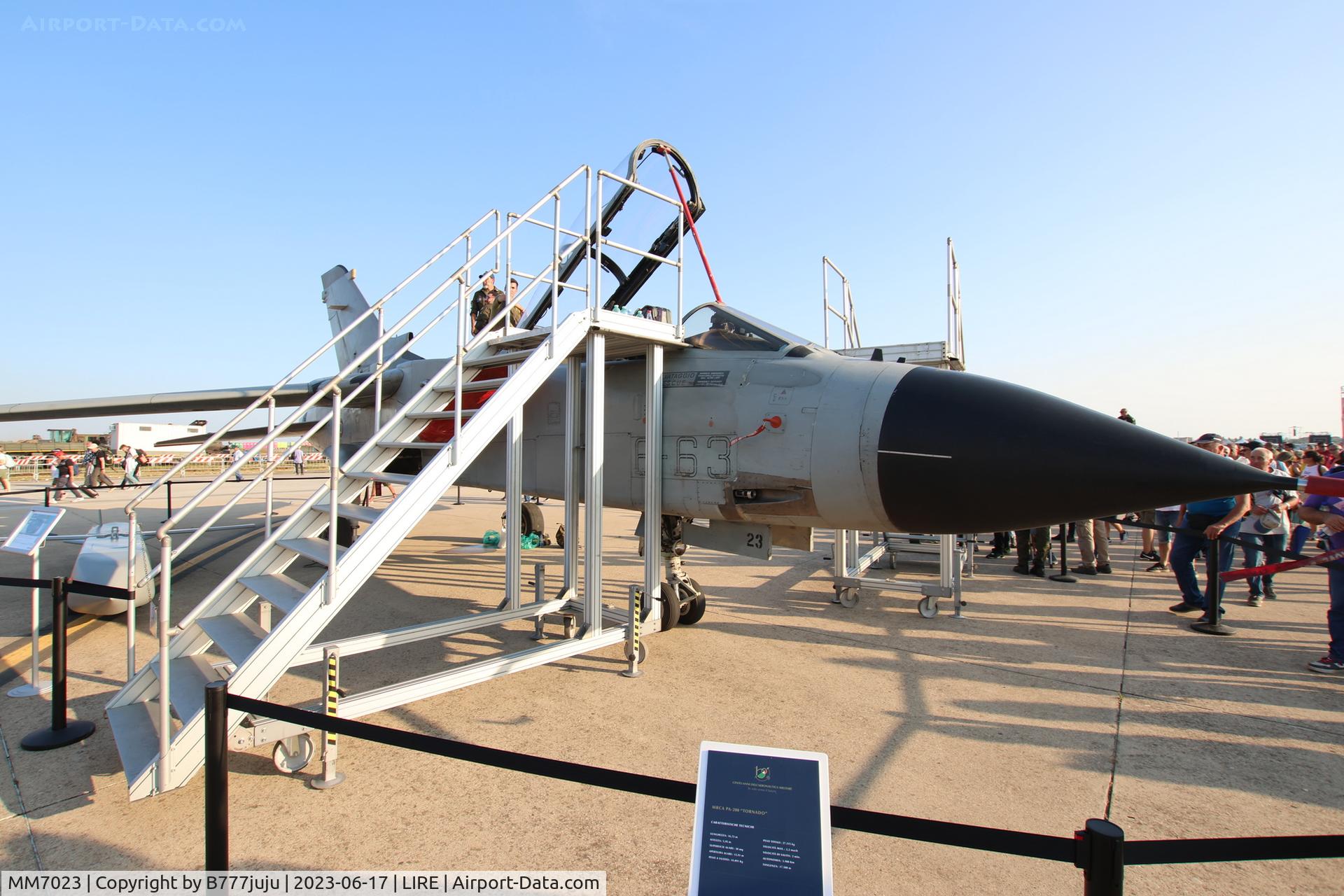 MM7023, Panavia Tornado IDS C/N 250/IS022/5032, at LIRE