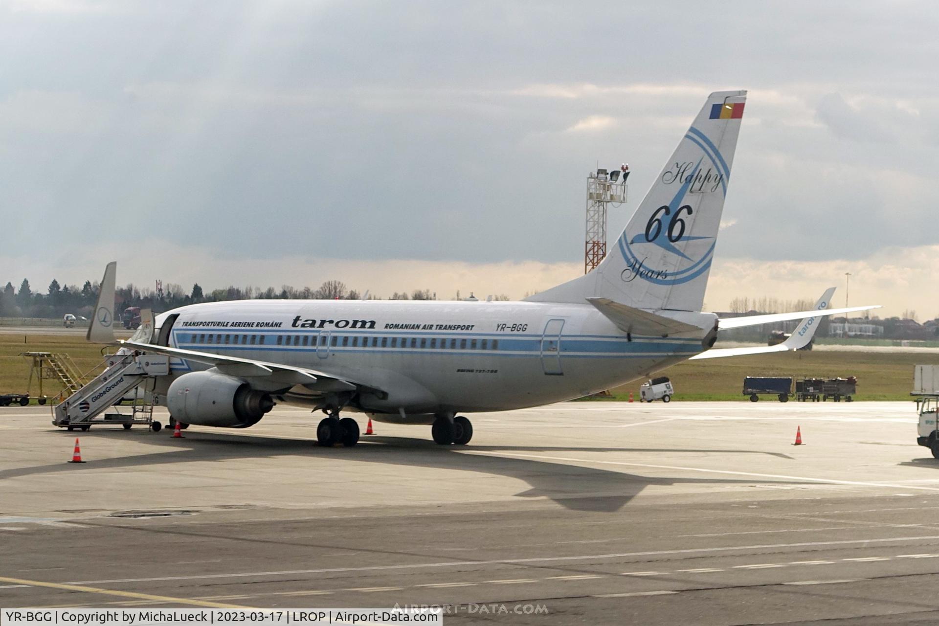 YR-BGG, 2001 Boeing 737-78J C/N 28442, TAROM retro livery