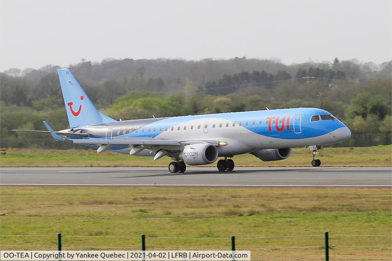 OO-TEA, 2014 Embraer 190LR (ERJ-190-100LR) C/N 19000665, Landing rwy 07R, Brest-Bretagne airport (LFRB-BES)