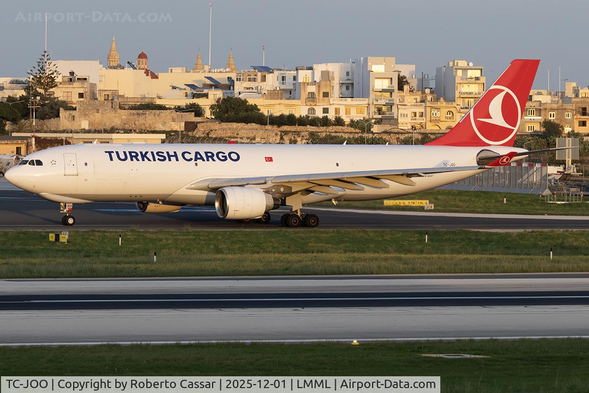 TC-JOO, 2011 Airbus A330-223F C/N 1164, Park 9