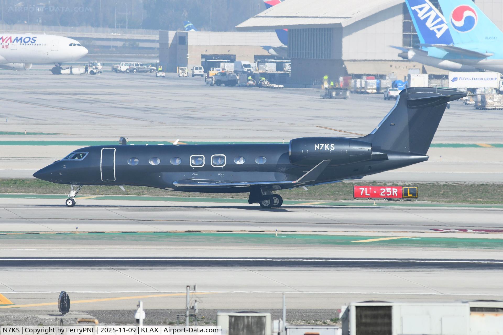 N1, 1988 Gulfstream Aerospace G-IV C/N 1071, Morgran Air G500 taxying for departure