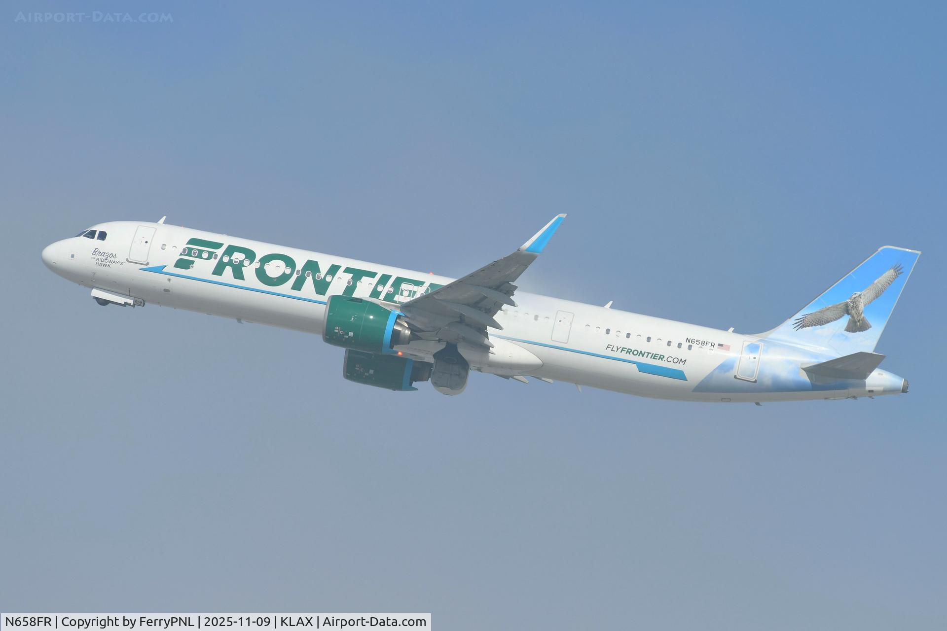 N658FR, 2024 Airbus A321-271NX C/N 12216, Brazos flying away