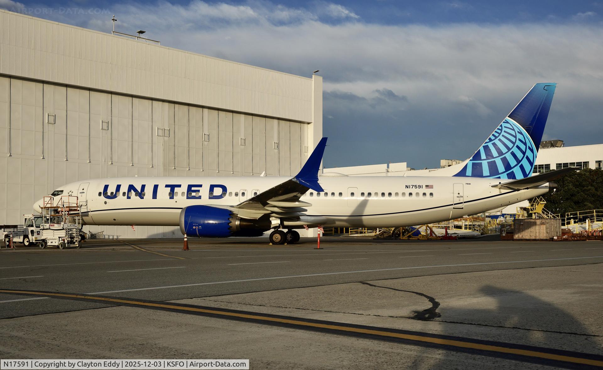 N17591, 2025 Boeing 737 MAX 9 C/N 67636, SFO 2025