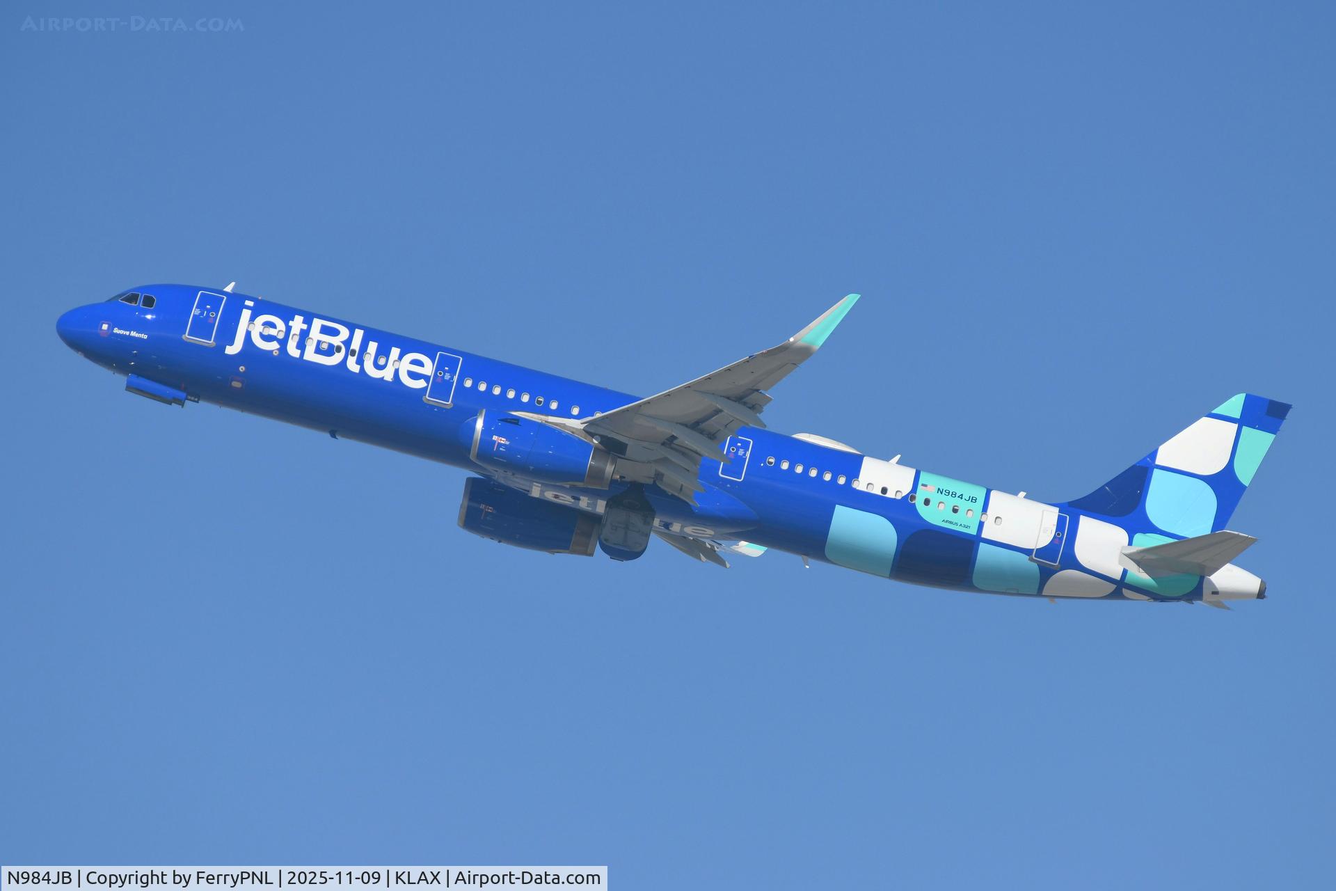 N984JB, 2017 Airbus A321-231 C/N 7815, JetBlue revised livery looks nice on this A321