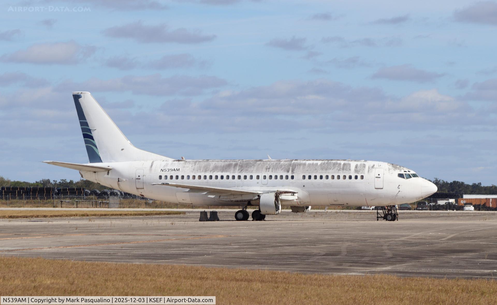 N539AM, 1996 Boeing 737-3M8 C/N 25039, Boeing 737-3M8