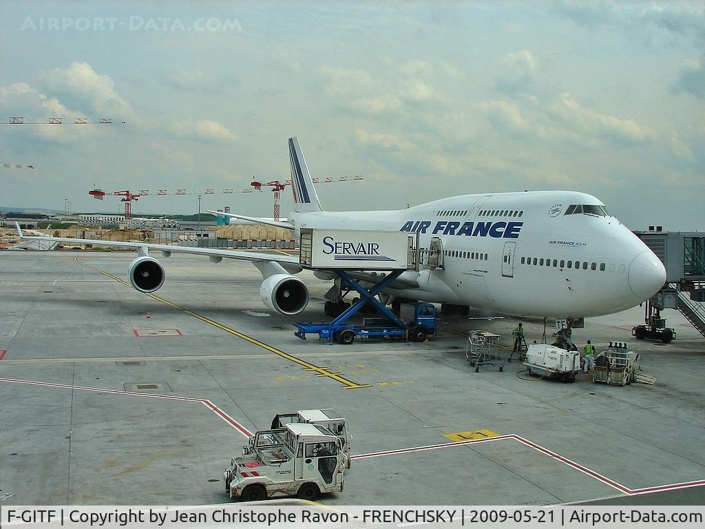 F-GITF, 1992 Boeing 747-428 C/N 25602, 12 may 2015 CDG-ATL-CEW for part-out & scrap