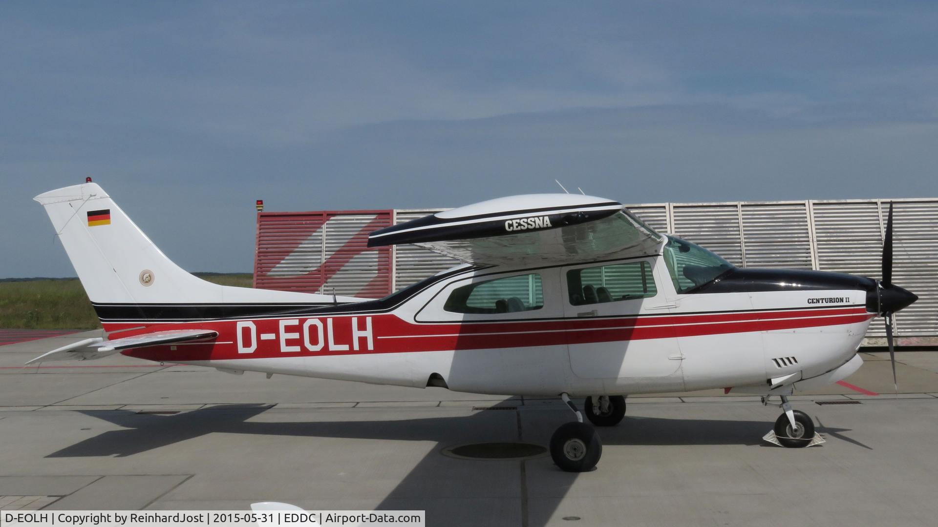 D-EOLH, Cessna T210N Turbo Centurion II Turbo Centurion C/N 21064220, Turbo Centurion II at the GA-friendly airport of Dresden, Germany