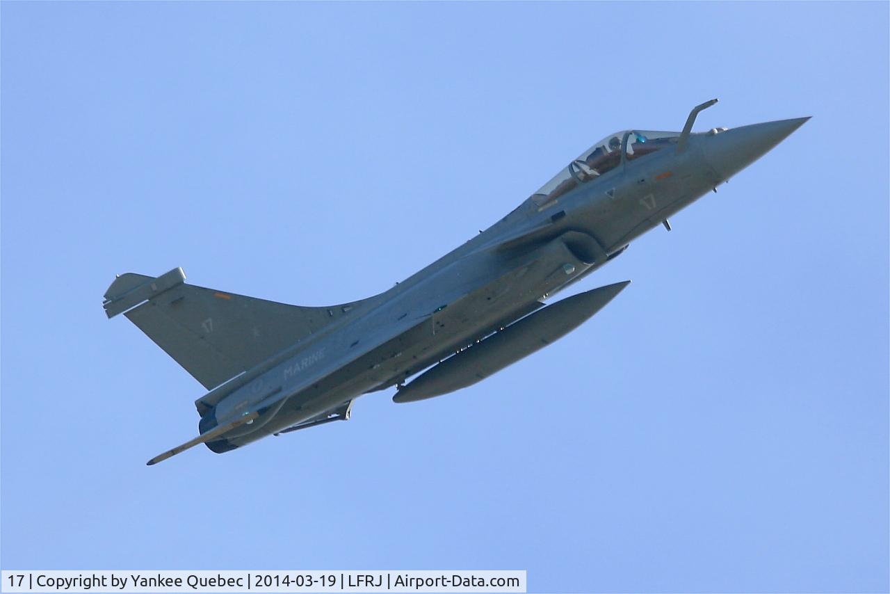 17, Dassault Rafale M C/N 17, Dassault Falcon 10 MER, Landivisiau Naval Air Base (LFRJ-LDV)