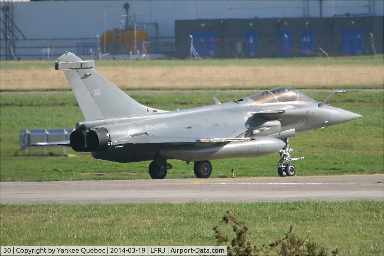 30, Dassault Rafale M C/N 30, Dassault Falcon 10 MER, Landivisiau Naval Air Base (LFRJ-LDV)