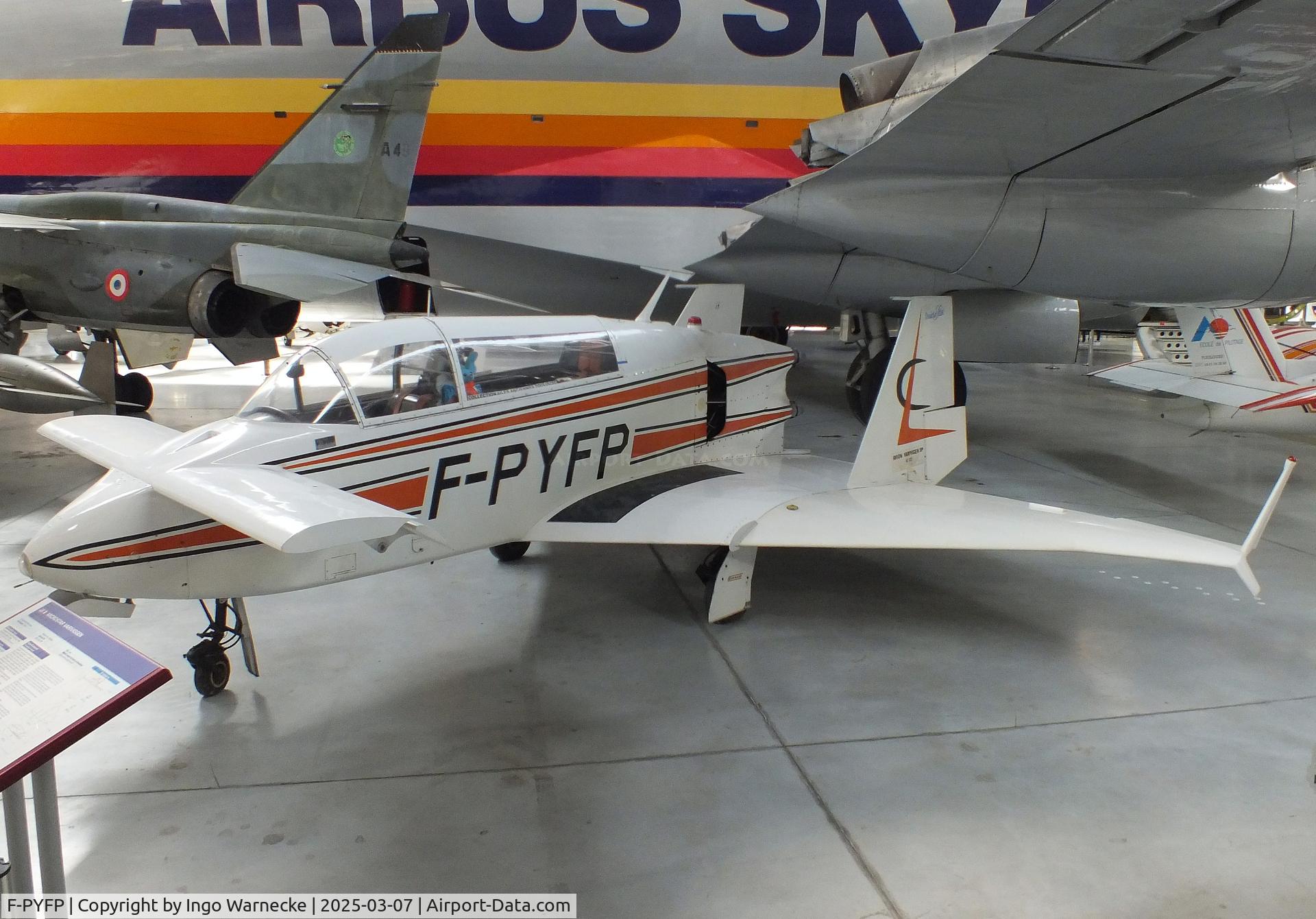 F-PYFP, 1979 Rutan VariViggen SP (Microstar) C/N 072, Rutan (Leo Chagnes) VariViggen / MicroStar (with 2 MicroTurbo jet engines) at the Aeroscopia, Blagnac (Toulouse)