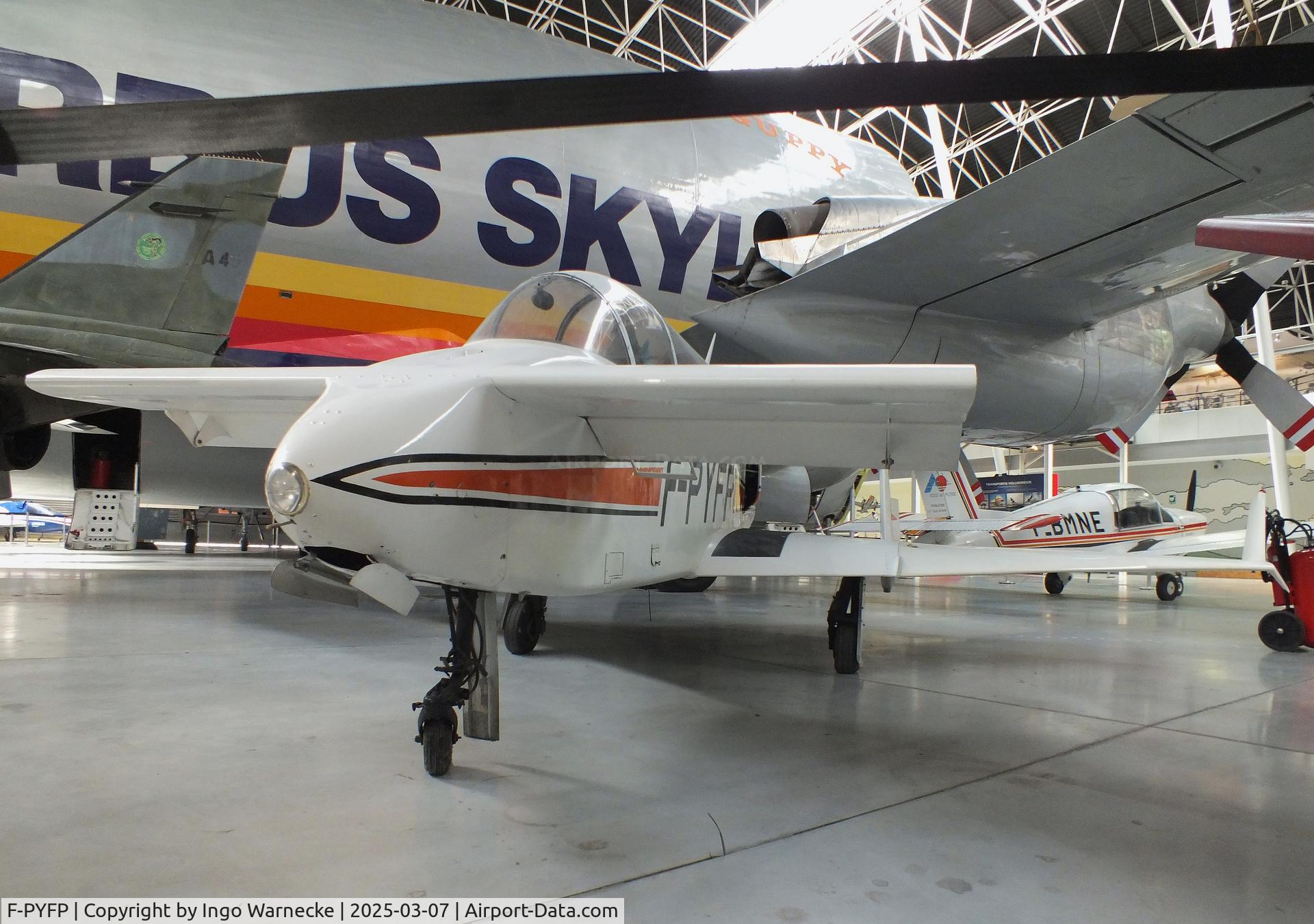 F-PYFP, 1979 Rutan VariViggen SP (Microstar) C/N 072, Rutan (Leo Chagnes) VariViggen / MicroStar (with 2 MicroTurbo jet engines) at the Aeroscopia, Blagnac (Toulouse)
