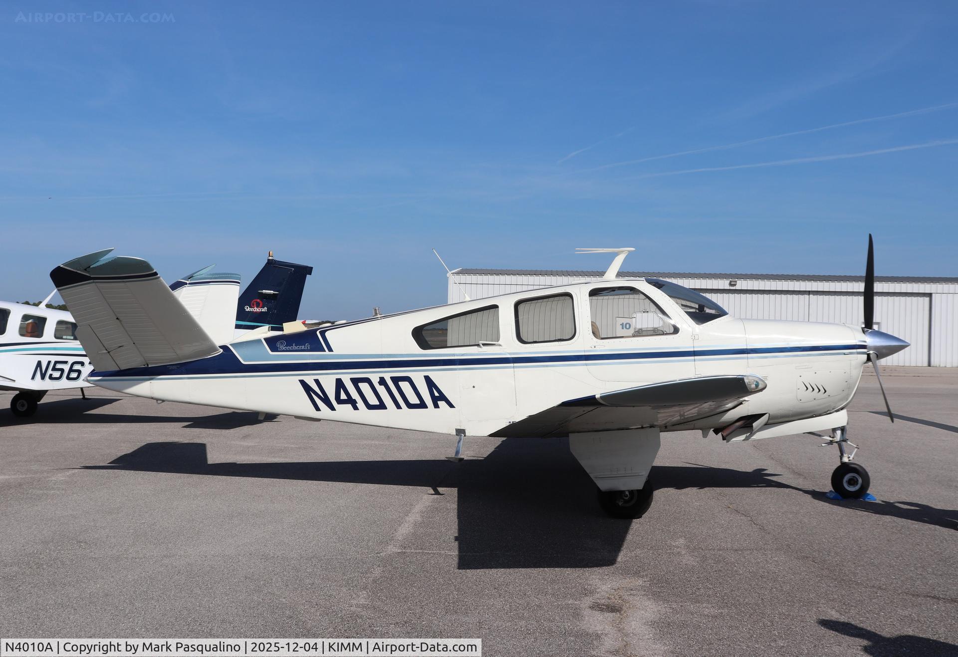 N4010A, 1970 Beech V35B Bonanza C/N D-9099, Beech V35B