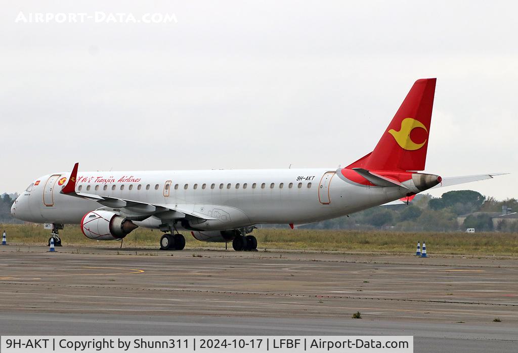 9H-AKT, 2018 Embraer E-195 C/N 749, Stored @LFBF