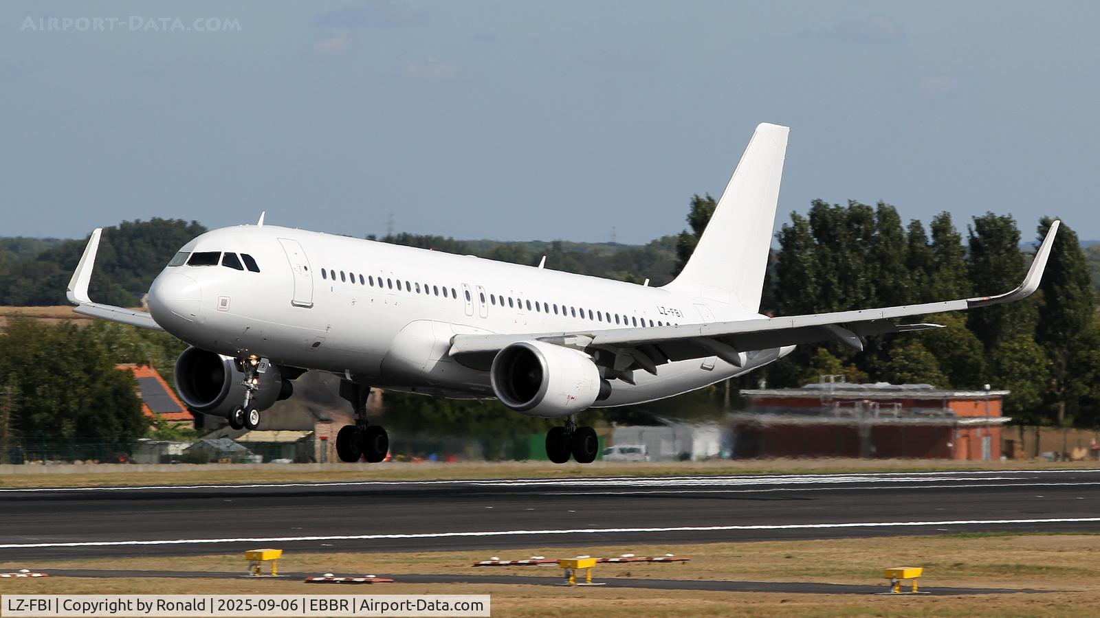 LZ-FBI, 2016 Airbus A320-214 C/N 7264, at ebbr