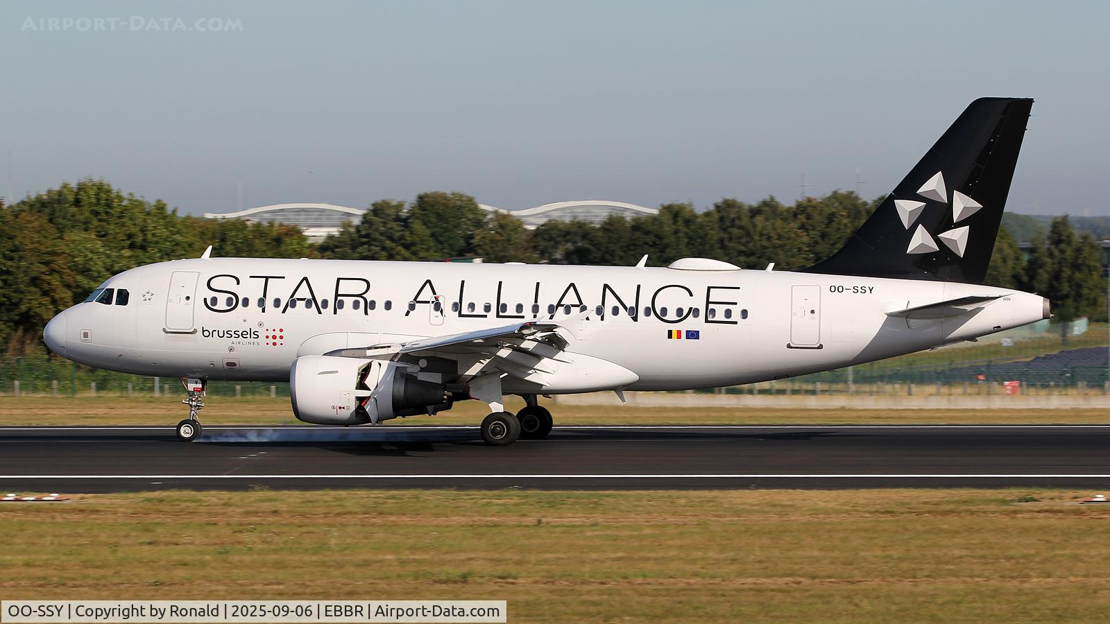 OO-SSY, 2005 Airbus A319-112 C/N 2494, at ebbr