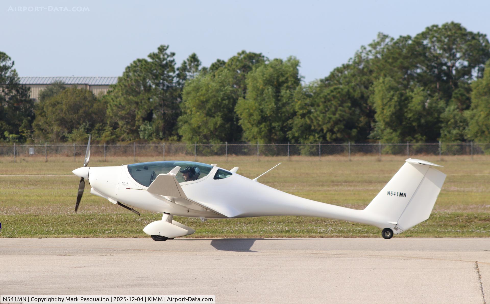 N541MN, 2015 Phoenix Air Sro U-15 Phoenix C/N 36/U15, U-15 Phoenix