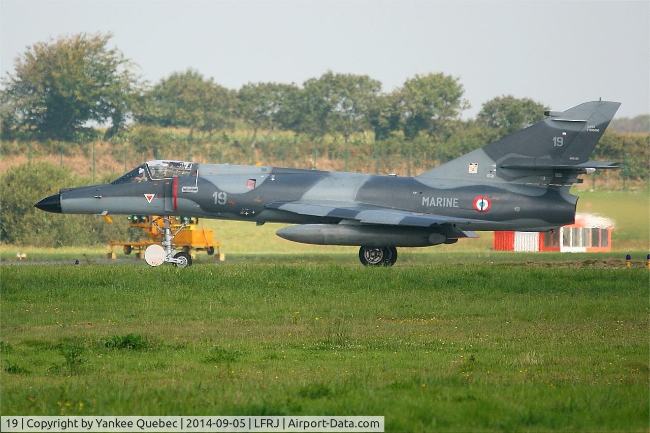 19, Dassault Super Etendard C/N 19, Dassault Super Etendard MER, Landivisiau Naval Air Base (LFRJ-LDV)