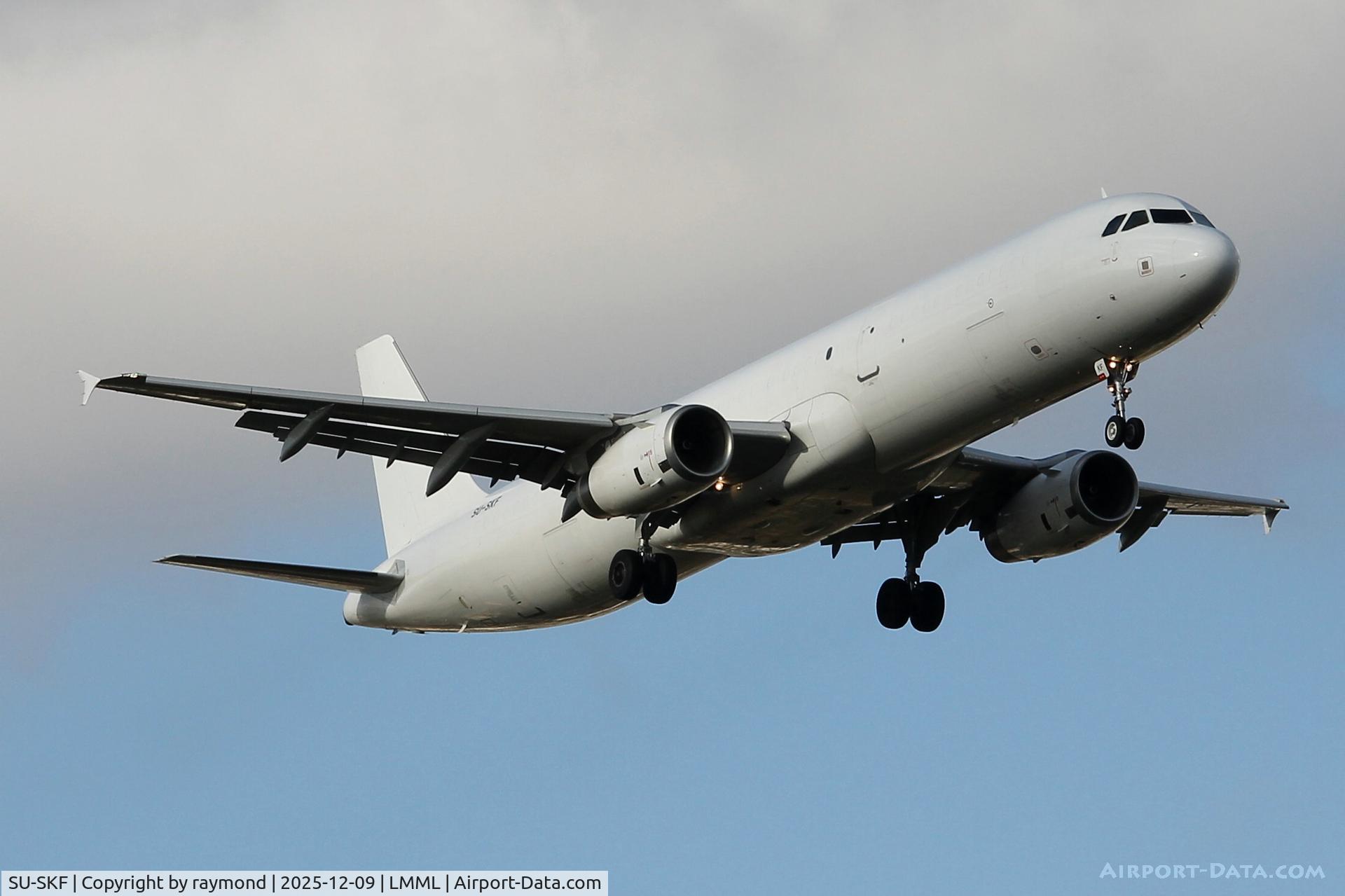 SU-SKF, Airbus A321-231(P2F) C/N 2247, Airbus A321-231(P2F) of Sky Vision Airlines reg SU-SKF on final approach for RW13 landing in Malta.