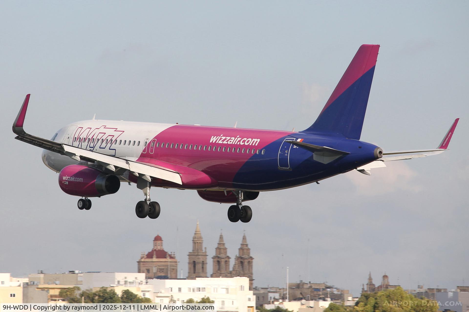 9H-WDD, 2015 Airbus A320-232 C/N 6631, Airbus A320-232 reg 9H-WDD of Wizzair Malta on very short finals for RW31 Malta.