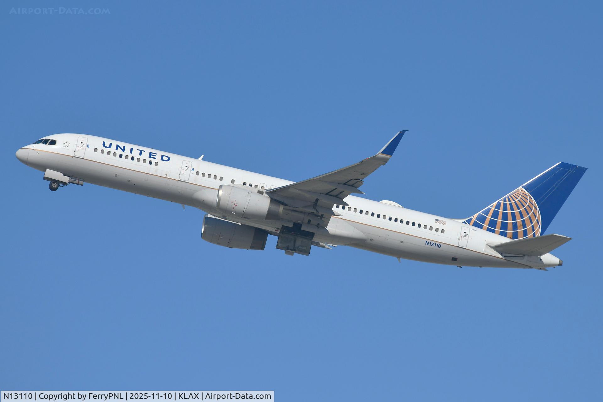 N13110, 1994 Boeing 757-224 C/N 27300, United B752 departing