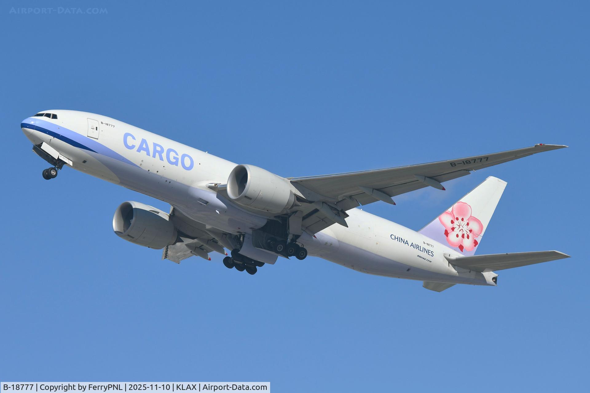B-18777, 2023 Boeing 777-F09 C/N 66902, China Airlines B777 freighter lifting-off