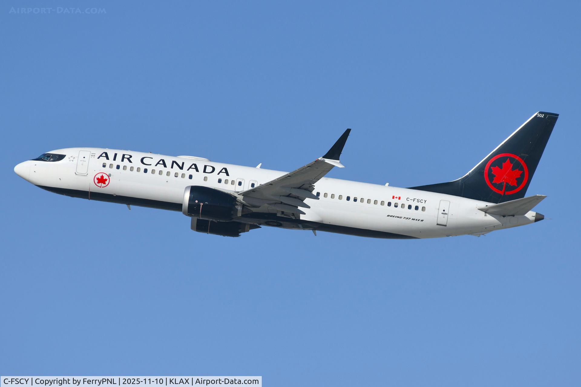 C-FSCY, 2017 Boeing 737-8 C/N 61208, Air Canada B738MAX departing