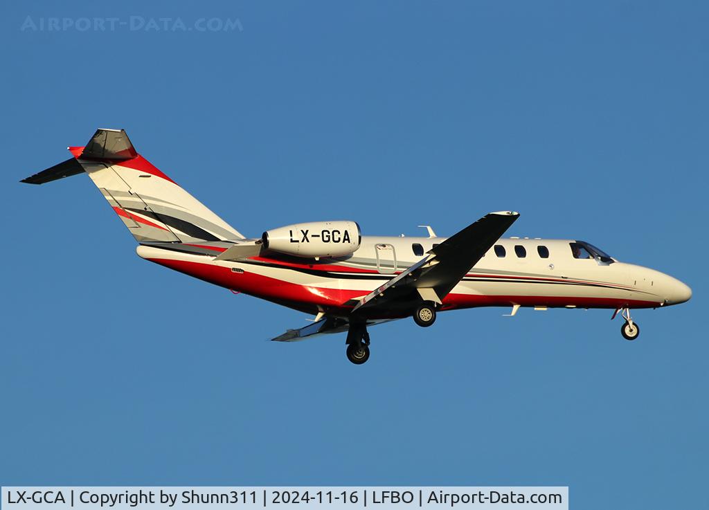 LX-GCA, 2016 Cessna 525B Citationjet CJ3 C/N 525B-0496, Landing rwy 14R