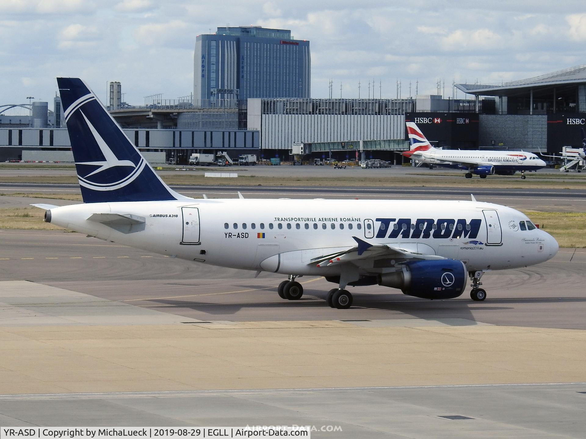 YR-ASD, 2007 Airbus A318-111 C/N 3225, At Heathrow