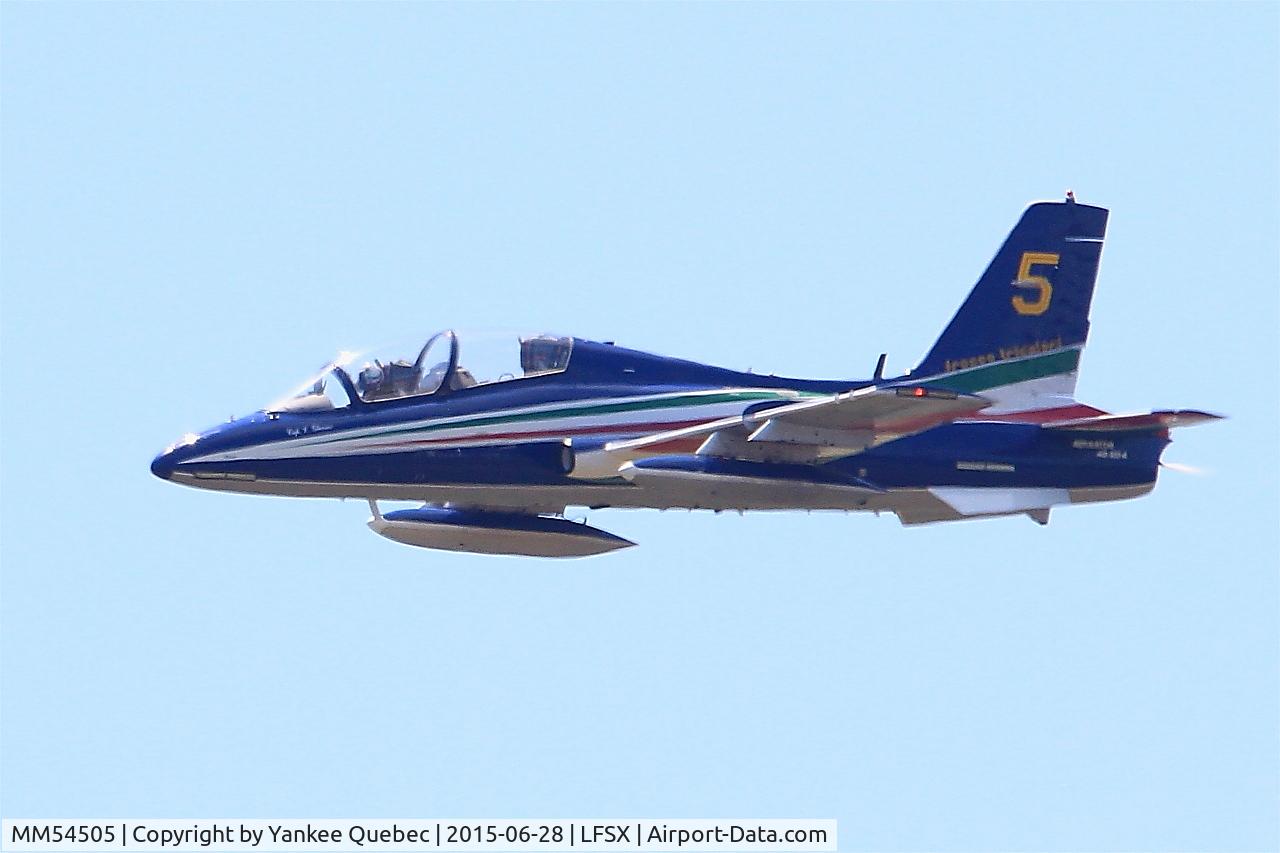 MM54505, Aermacchi MB-339A C/N 6716/111/AA053, Aermacchi MB-339PAN, N°5 of Frecce Tricolori Aerobatic Team 2015, Luxeuil-Saint Sauveur Air Base (LFSX)