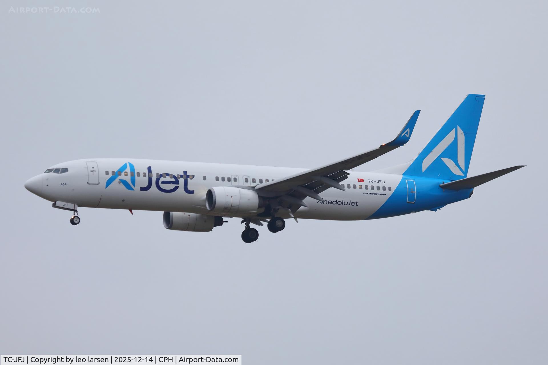 TC-JFJ, 1999 Boeing 737-8F2 C/N 29772, Copenhaghen 14.12.2025