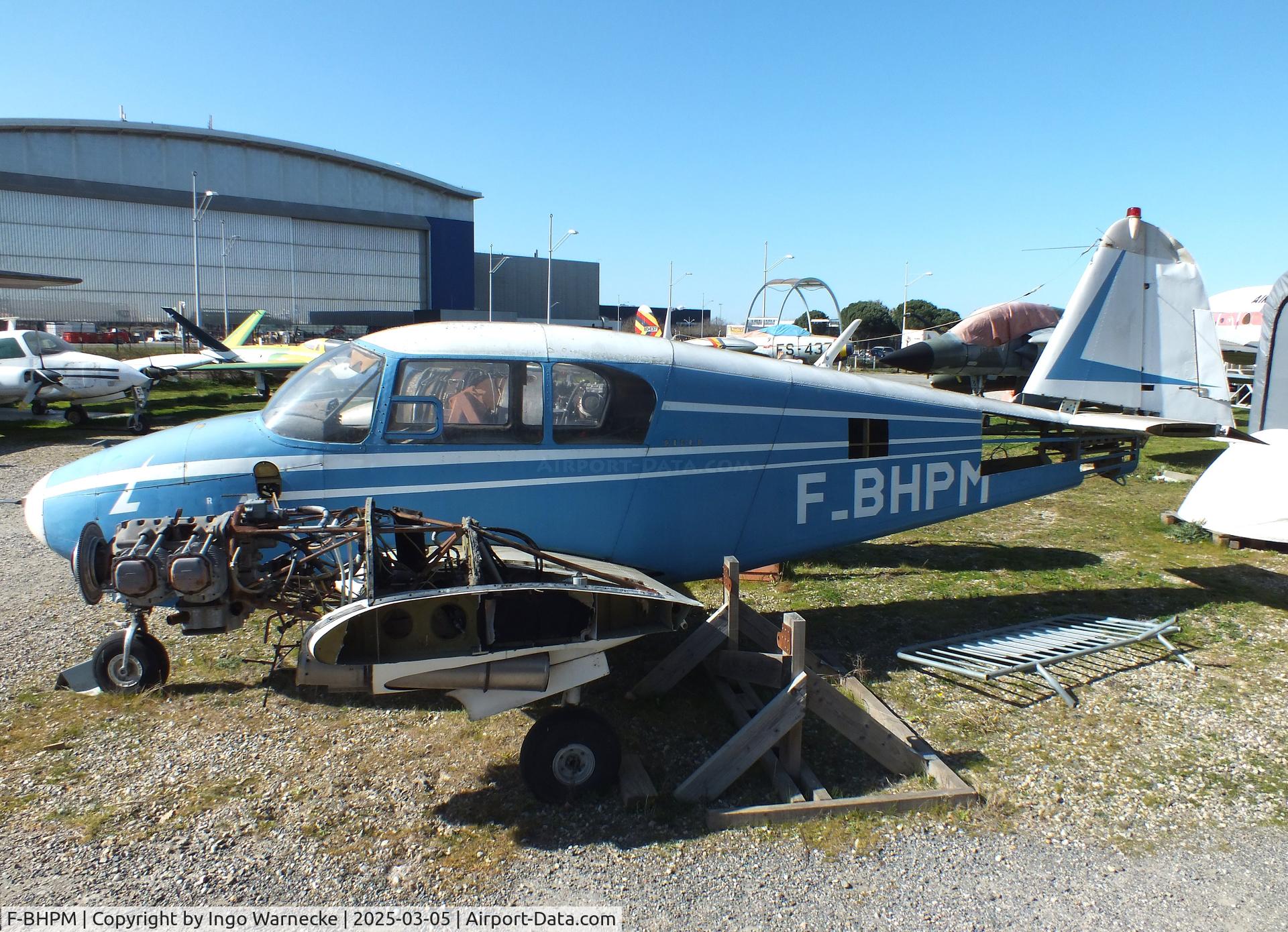 F-BHPM, Piper PA-23 C/N 23-713, Piper PA-23-150 Apache (minus outer wings etc), awaiting restoration at the Ailes Anciennes Toulouse Museum, Blagnac