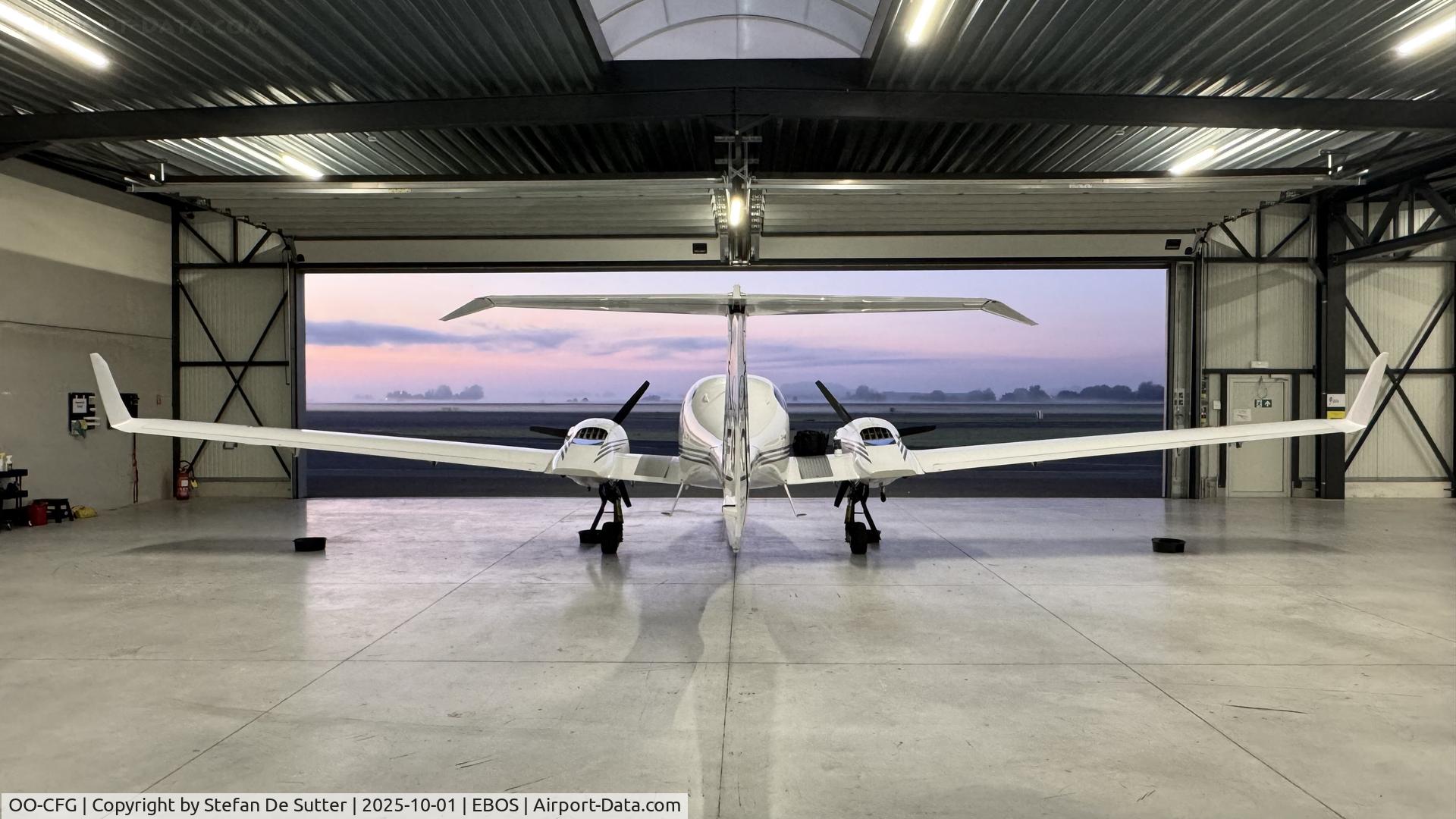 OO-CFG, 2007 Diamond DA-42 Twin Star C/N 42.331, Ready for flight