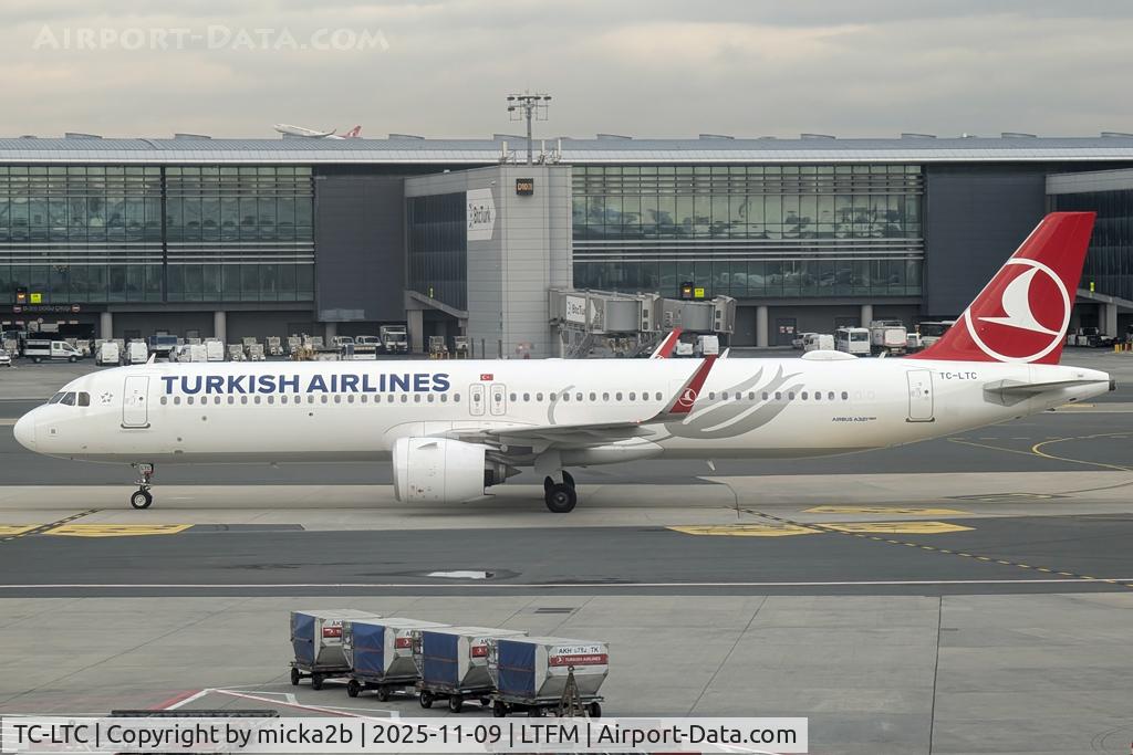 TC-LTC, 2020 Airbus A321-271NX C/N 10143, Taxiing