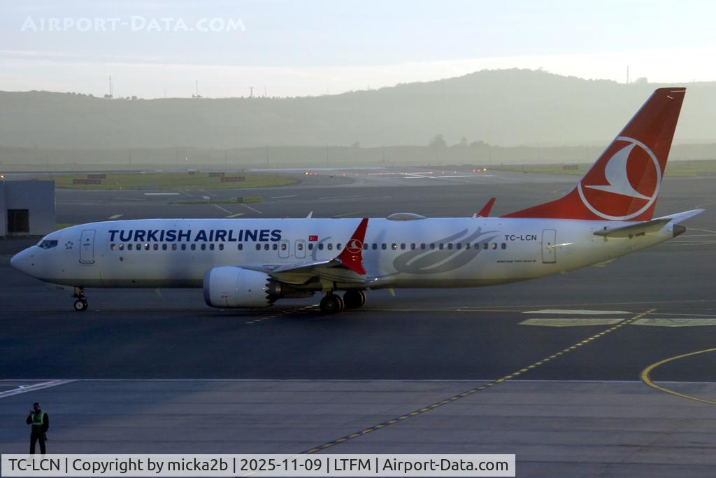 TC-LCN, 2019 Boeing 737-8 MAX C/N 60056, Taxiing
