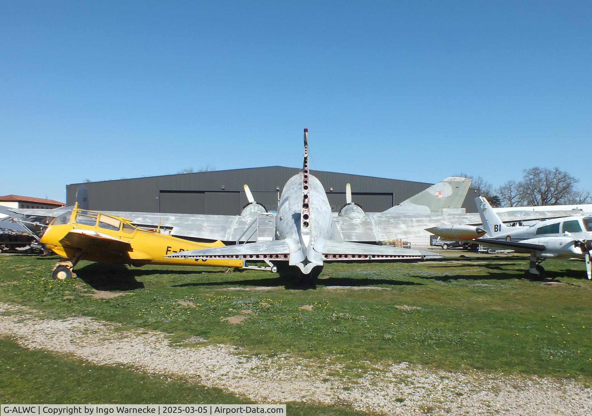 G-ALWC, 1944 Douglas C-47 Dakota 4 C/N 13590, Douglas C-47A Dakota (minus ailerons/rudders) awaiting restoration at the Ailes Anciennes Toulouse Museum, Blagnac