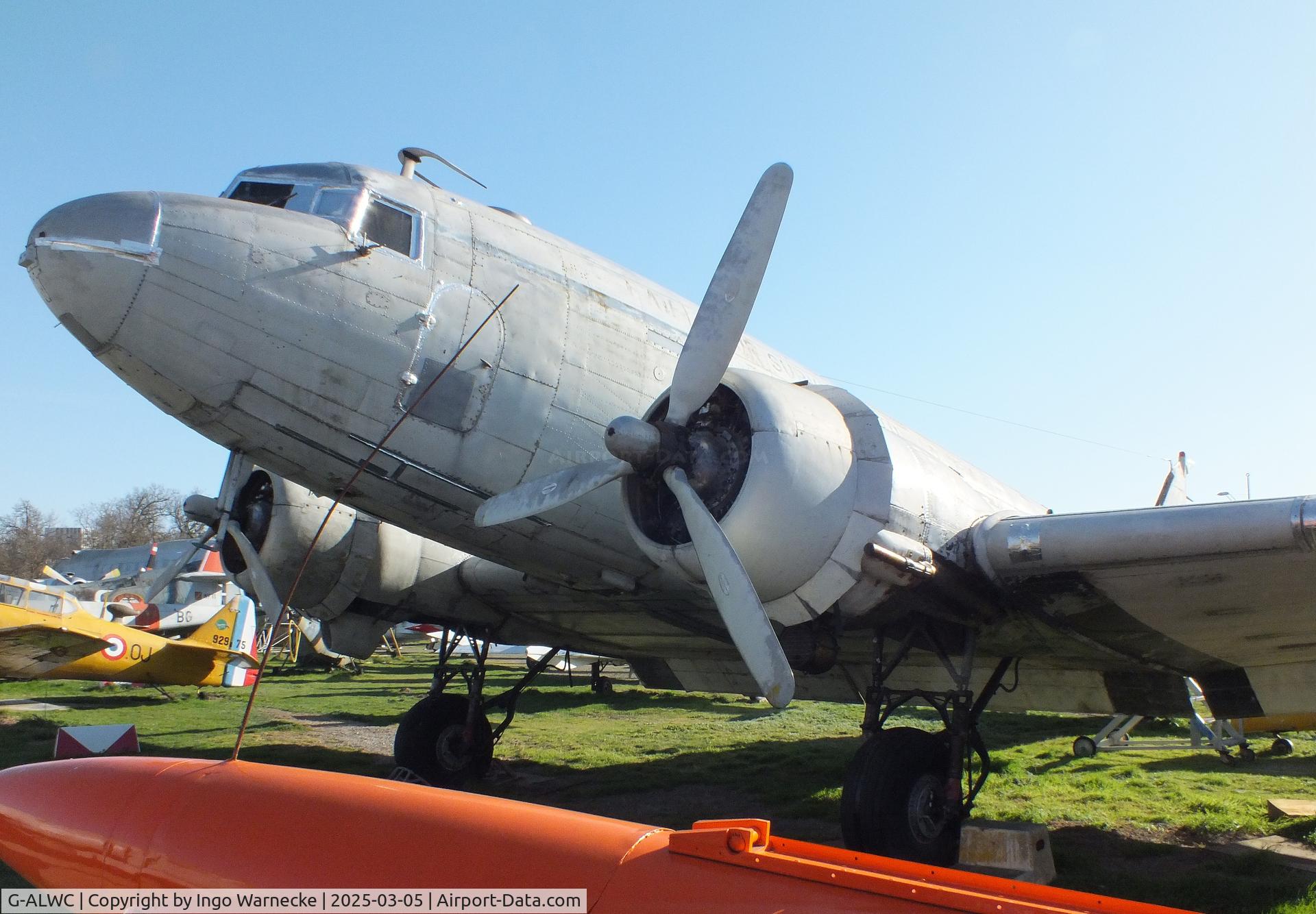 G-ALWC, 1944 Douglas C-47 Dakota 4 C/N 13590, Douglas C-47A Dakota (minus ailerons/rudders) awaiting restoration at the Ailes Anciennes Toulouse Museum, Blagnac