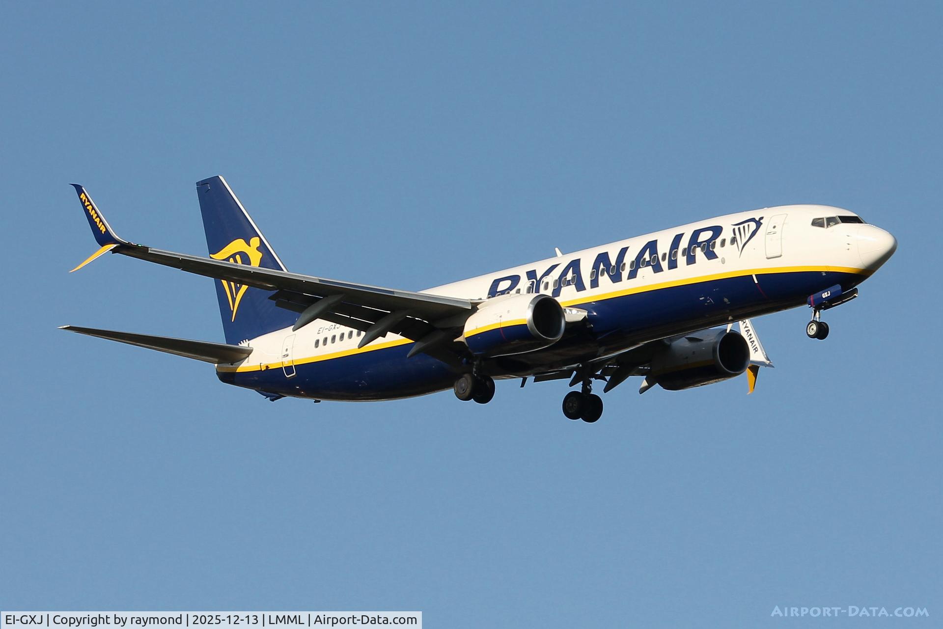 EI-GXJ, 2018 Boeing 737-800 C/N 44859, Boeing 737-8AS reg EI-GXJ of Ryanair landing in Malta RW13.