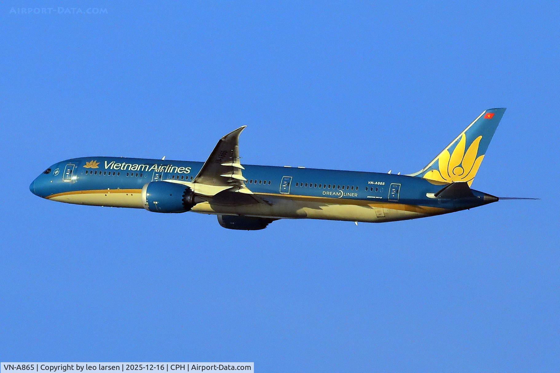 VN-A865, 2015 Boeing 787-9 Dreamliner Dreamliner C/N 38761, Copenhagen 16.12.2025