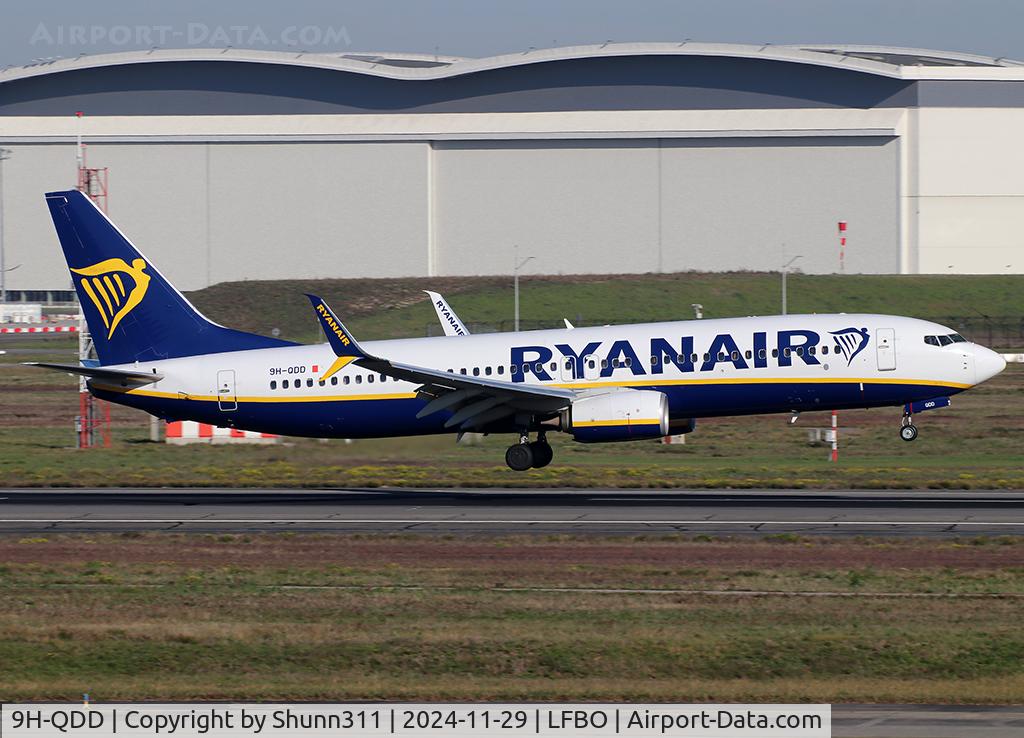 9H-QDD, 2016 Boeing 737-8AS C/N 44753, Landing rwy 14R