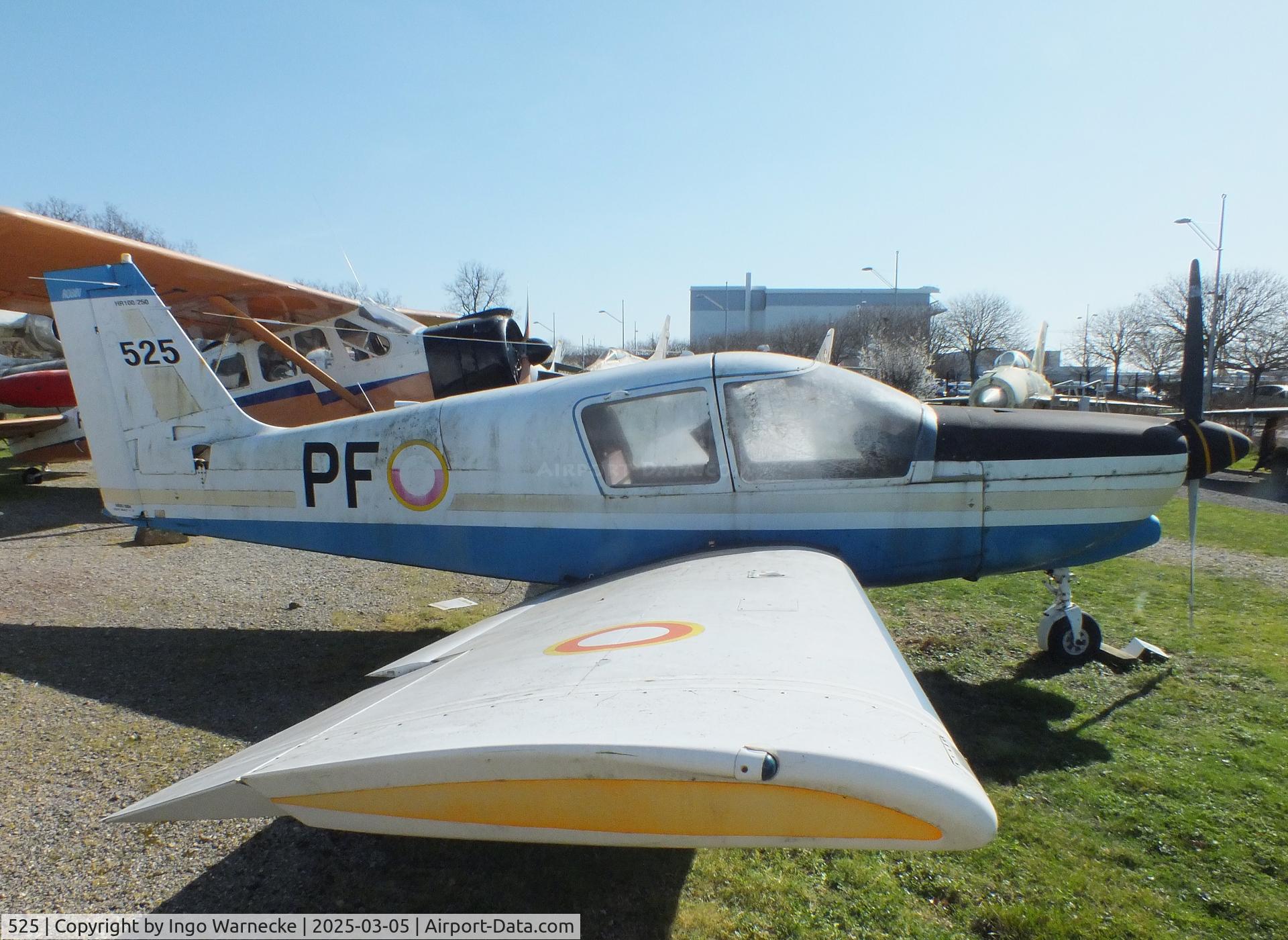 525, Robin HR-100-250TR President C/N 525, Robin HR.100-250TR President (minus horizontal tailplanes) at the Ailes Anciennes Toulouse Museum, Blagnac