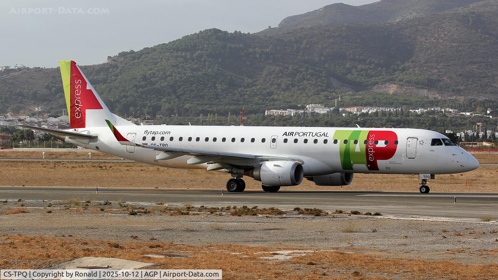 CS-TPQ, 2011 Embraer 190LR (ERJ-190-100LR) C/N 19000450, at agp