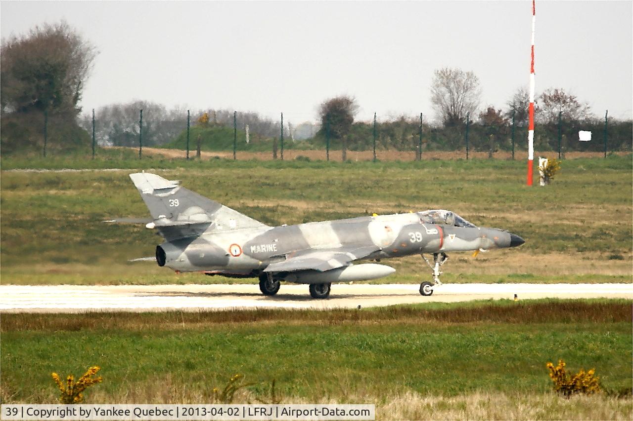 39, Dassault Super Etendard C/N 39, Dassault Super Etendard, Landivisiau Naval Air Base (LFRJ)
