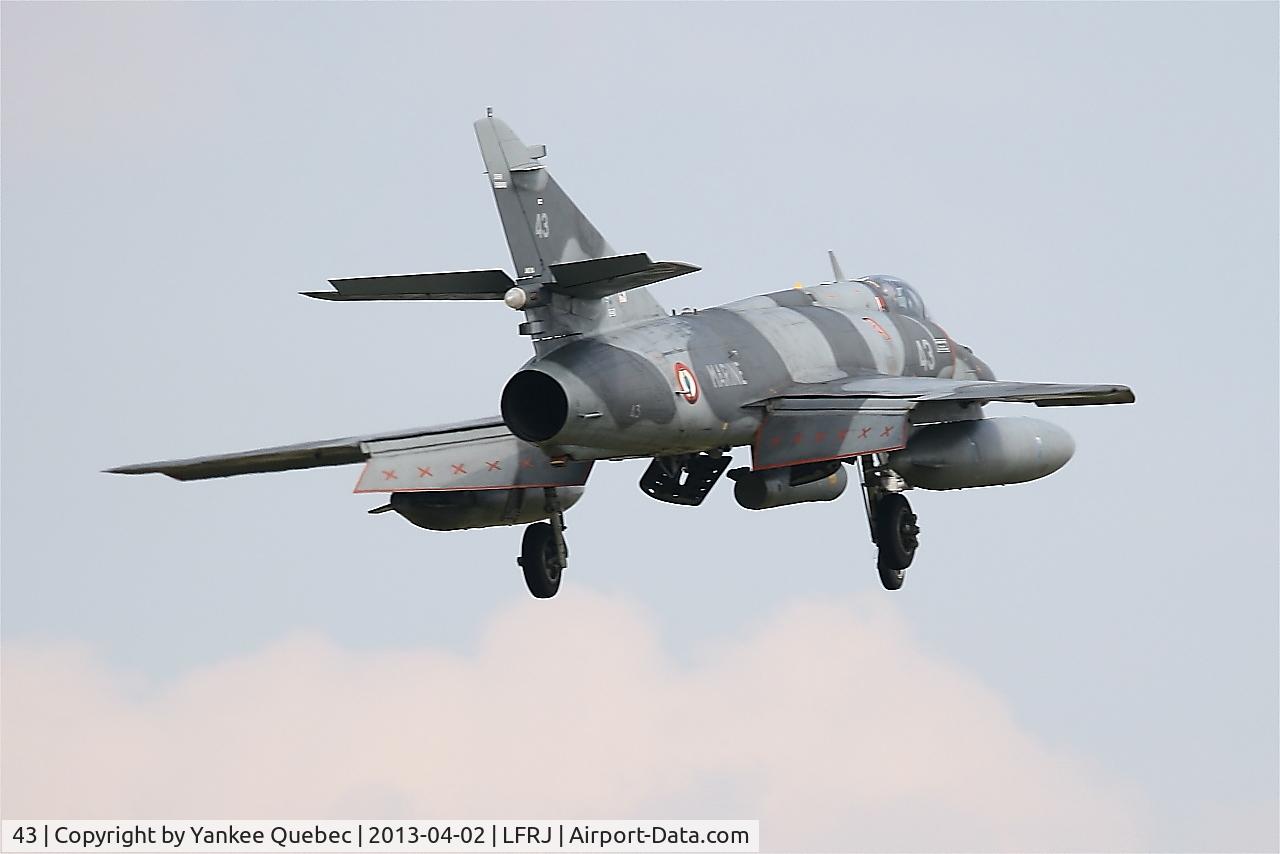 43, Dassault Super Etendard C/N 43, Dassault Super Etendard, Landivisiau Naval Air Base (LFRJ)