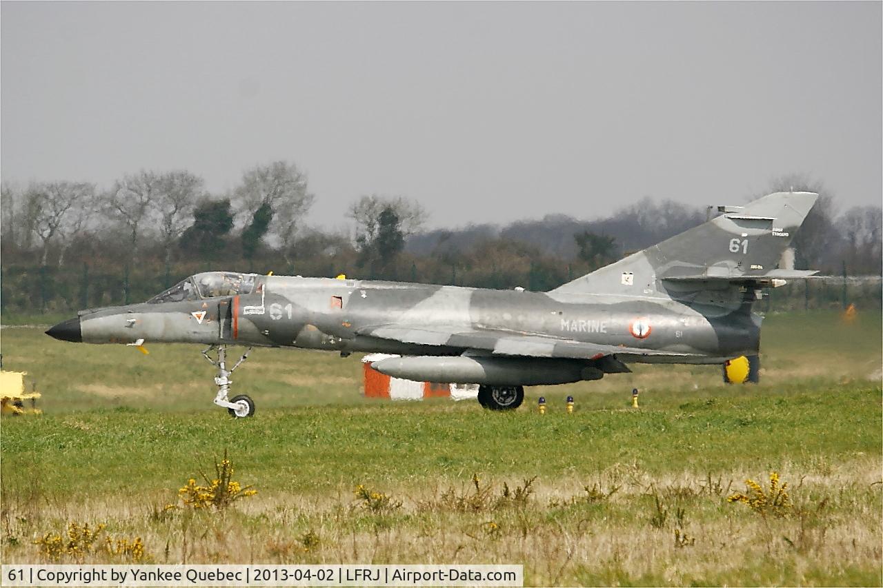 61, Dassault Super Etendard C/N 67, Dassault Super Etendard, Landivisiau Naval Air Base (LFRJ)