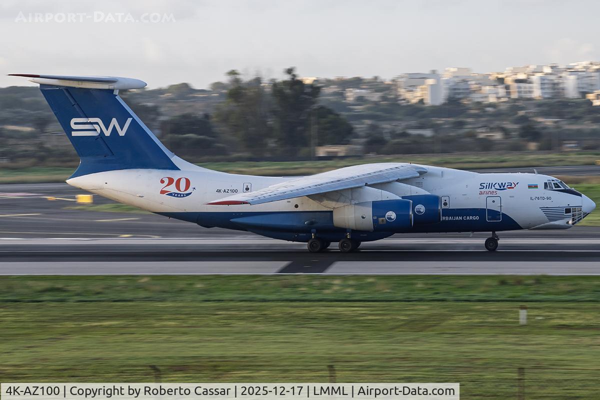 4K-AZ100, Ilyushin Il-76TD-90VD C/N 2073421708, Runway 31